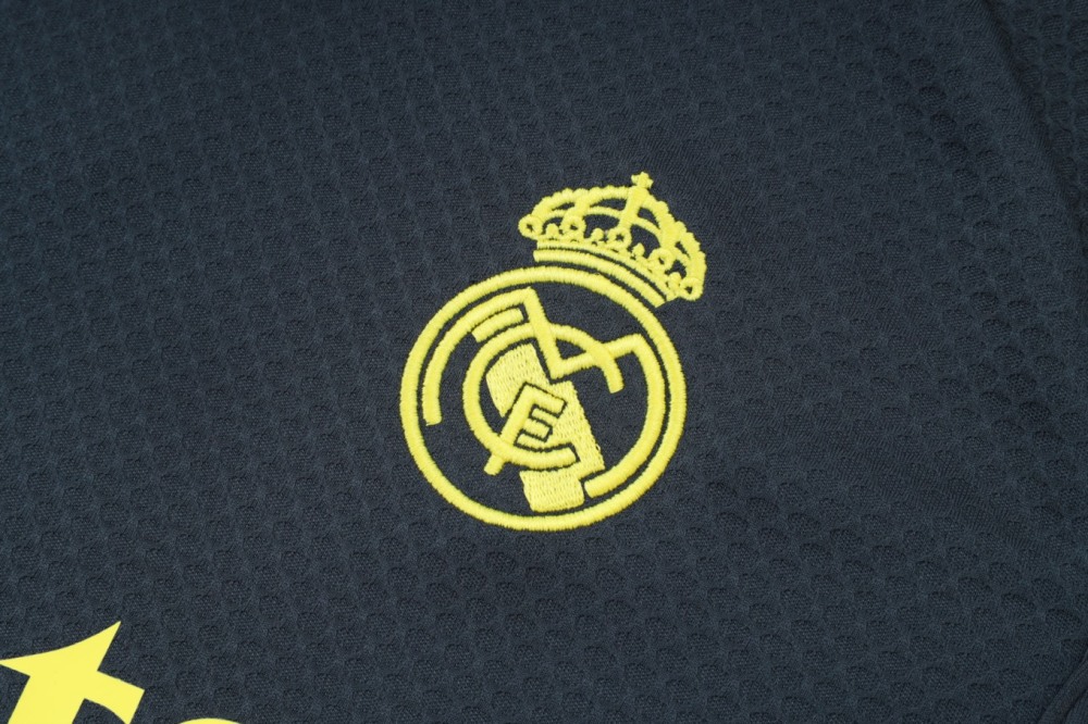 2026 Real Madrid Charcoal gray Training Set Shirt and Shorts