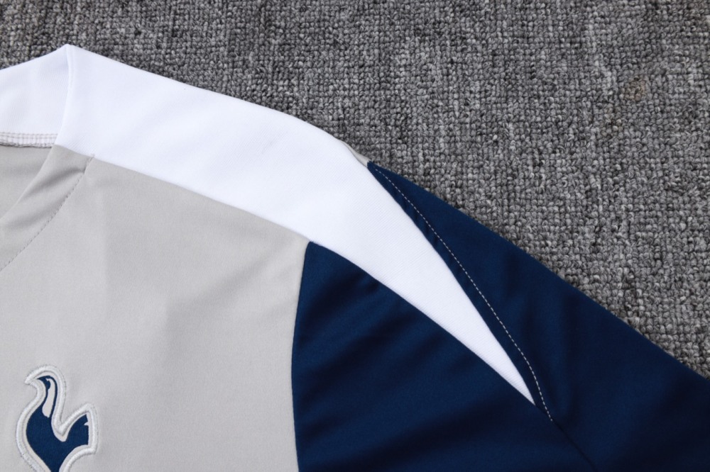 2026 Tottenham Light gray Training Set Shirt and Shorts
