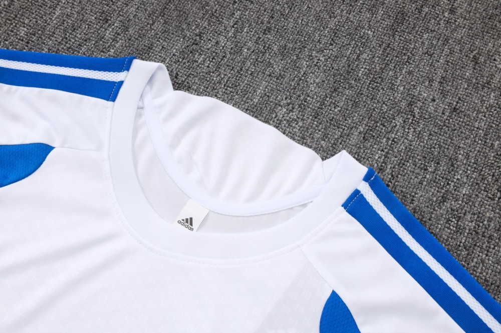 2026 Juventus White Training Set Shirt and Shorts