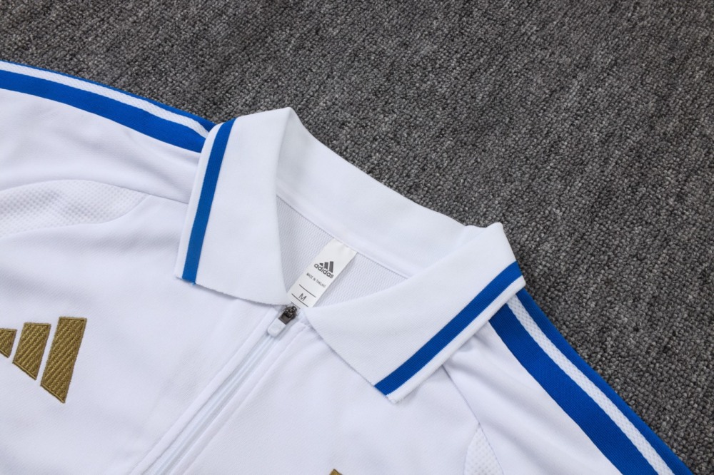 2026 Juventus White Training Set Shirt and Shorts