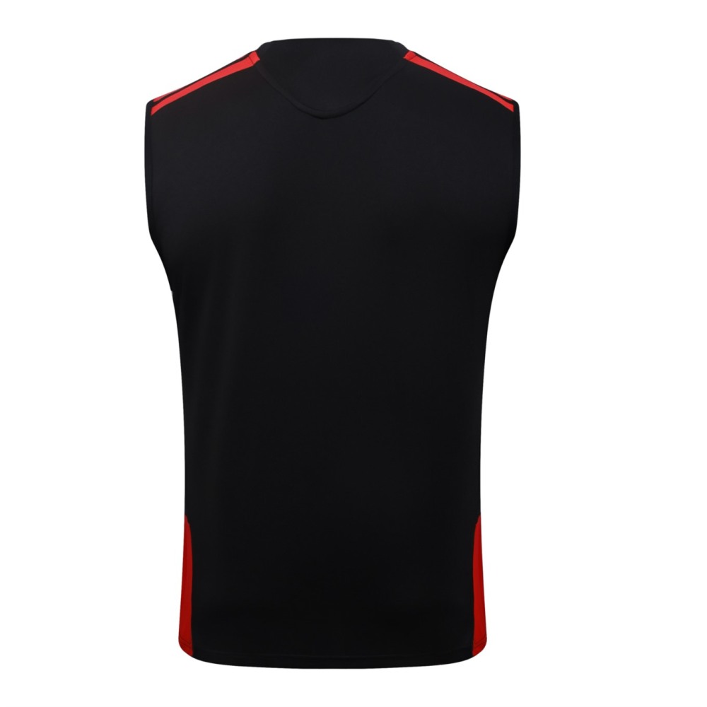 2026 Manchester United Black Training Set Shirt and Shorts
