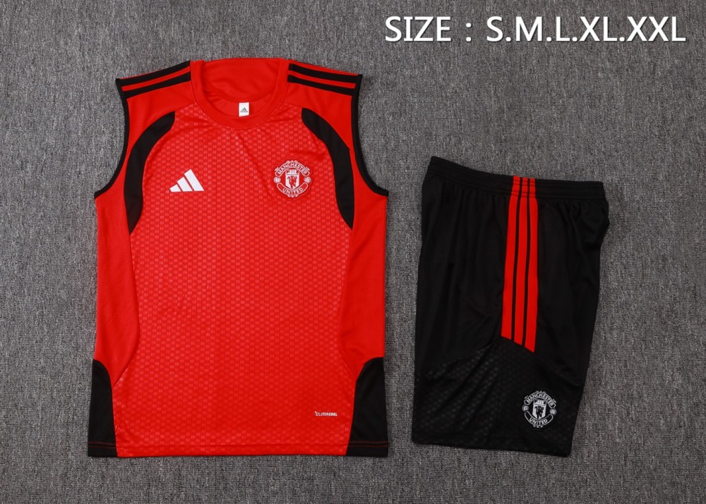 2026 Manchester United Red Training Set Shirt and Shorts