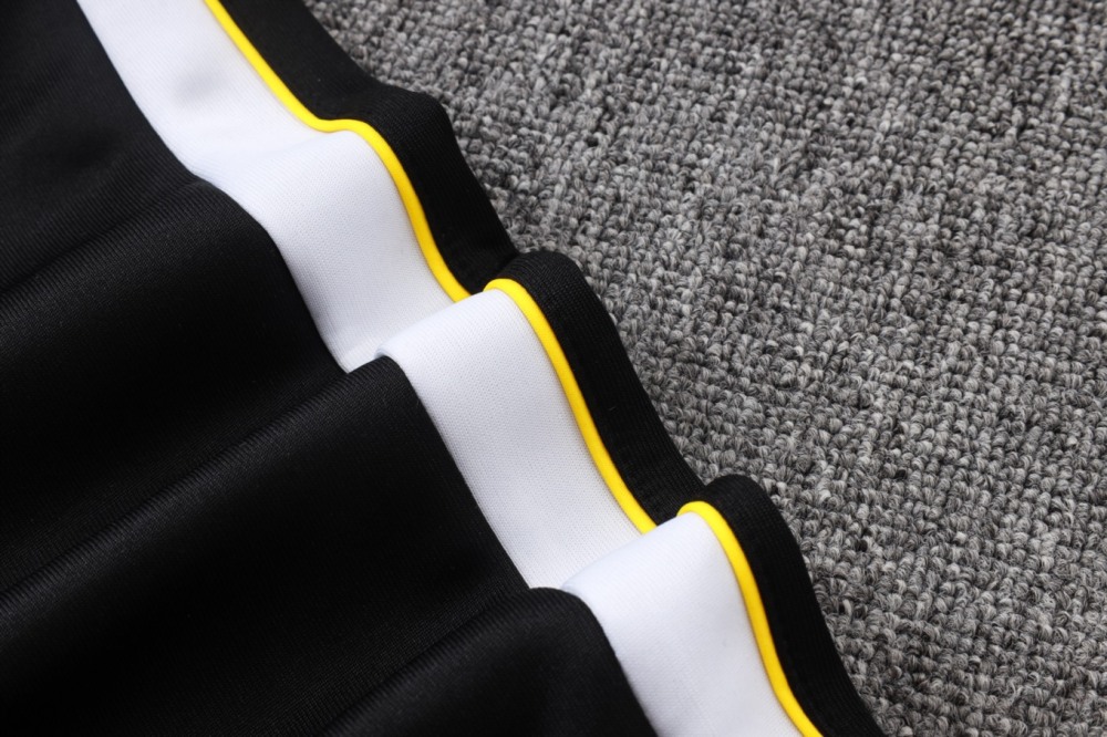 2026/27 Chelsea Black Jacket Training Suit Set