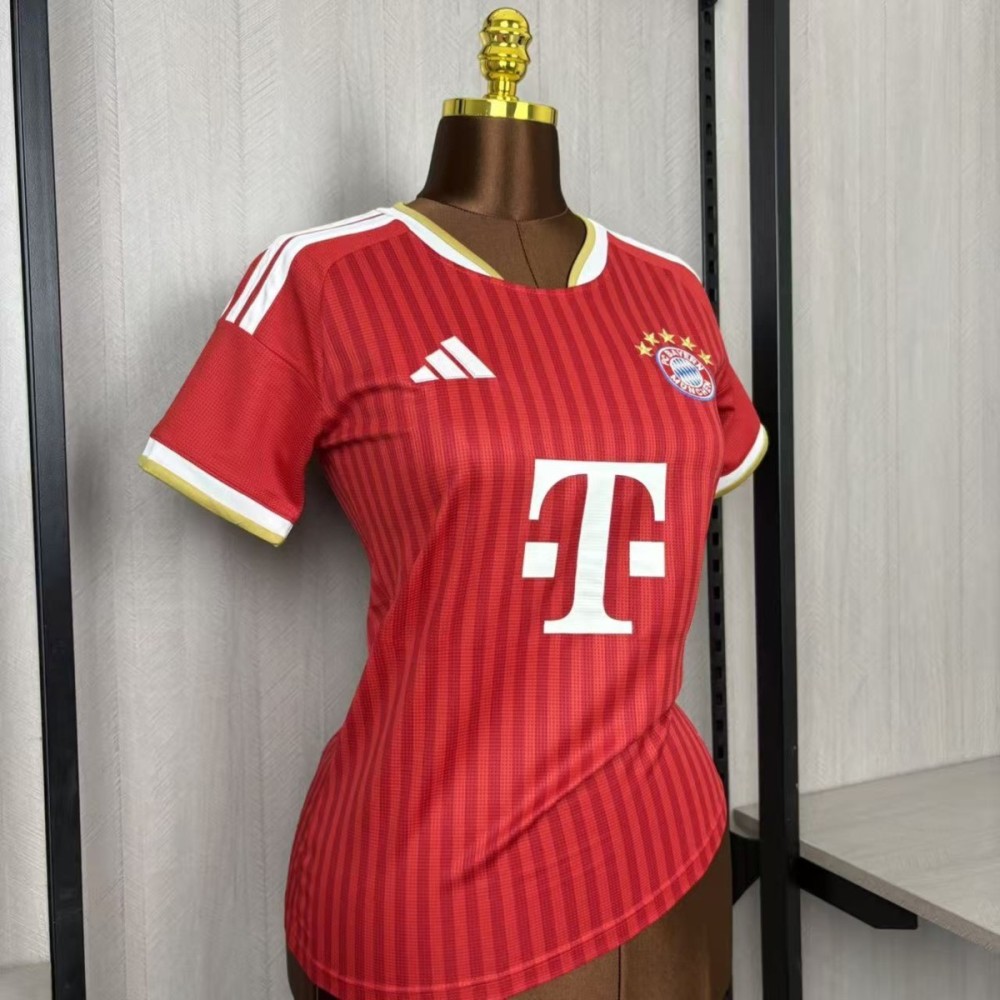 Women's 2026/27 Bayern Munich Home Jersey