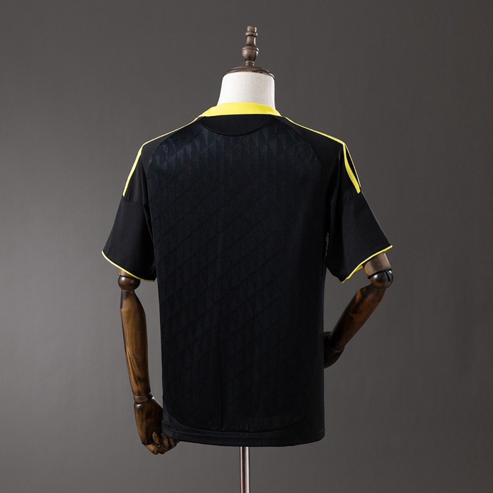 Retro 2010/2011 Liverpool Third Jersey Fan Version