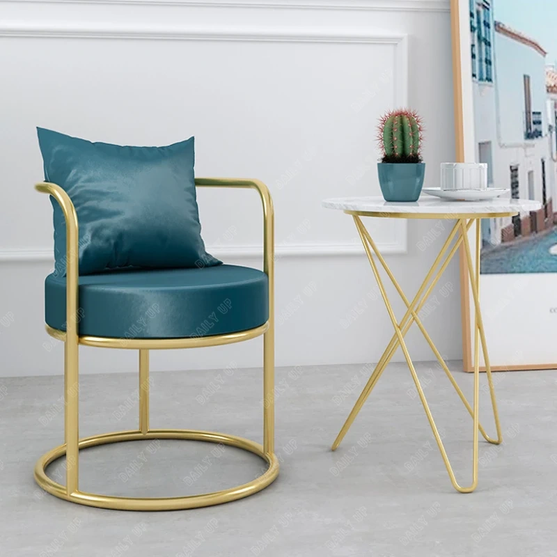 Velvet Leisure Living Room Chair Metal Armchair Sofa European Style  Modern  hotel waiting chair Salon Chair,Velvet Leisure Living Room Chair Metal Armchair Sofa European Style  Modern  hotel waiting chair Salon Chair,DAILY UP FURNITURE-The professional supplier of School Furniture, Office Furniture, Home Furnirure