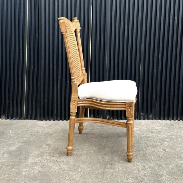 PP Outdoor Event Chairs White Cushioned High end For Wedding Banquet With Durable Design,PP Outdoor Event Chairs White Cushioned High end For Wedding Banquet With Durable Design,DAILY UP FURNITURE-The professional supplier of School Furniture, Office Furniture, Home Furnirure