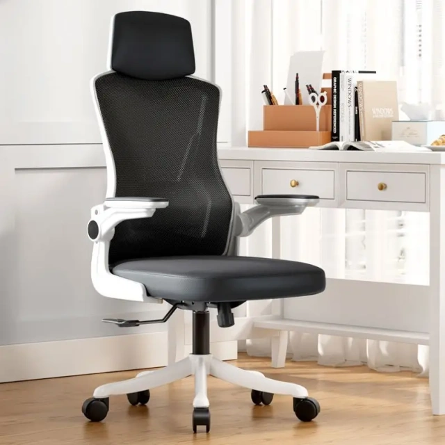 Modern Luxury   Hotel Executive Chair Office Furniture Computer Swivel Office Chair,Modern Luxury   Hotel Executive Chair Office Furniture Computer Swivel Office Chair,DAILY UP FURNITURE-The professional supplier of School Furniture, Office Furniture, Home Furnirure