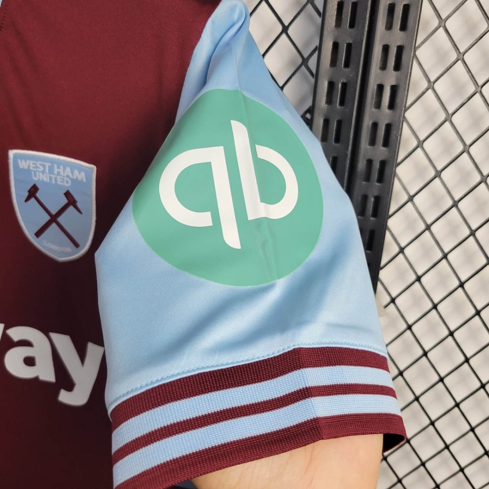 1:1 copy top quality 2024/2025 West Ham United Home Football Shirt