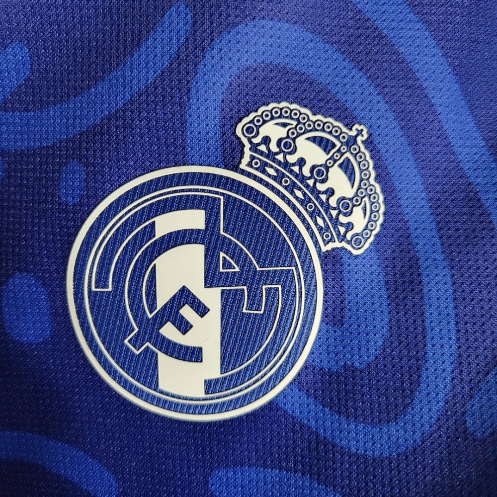 1:1 copy top quality 2021/2022 Real Madrid Away Football Shirt
