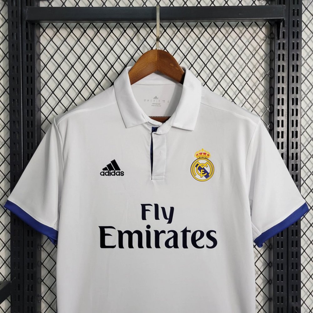 1:1 copy top quality 2016/2017 Retro Real Madrid Home Football Shirt