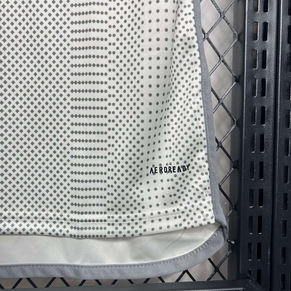 1:1 copy top quality 2024/2025 Atlético Mineiro Away Football Shirt