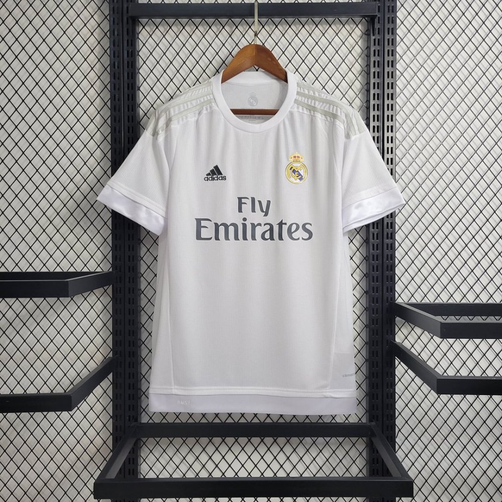 1:1 copy top quality 2015/2016 Retro Real Madrid Home Football Shirt