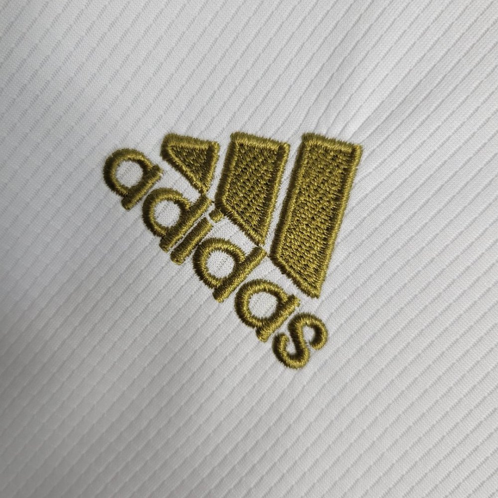 1:1 copy top quality 2019/2020 Retro Long Sleeve Real Madrid Home Football Shirt