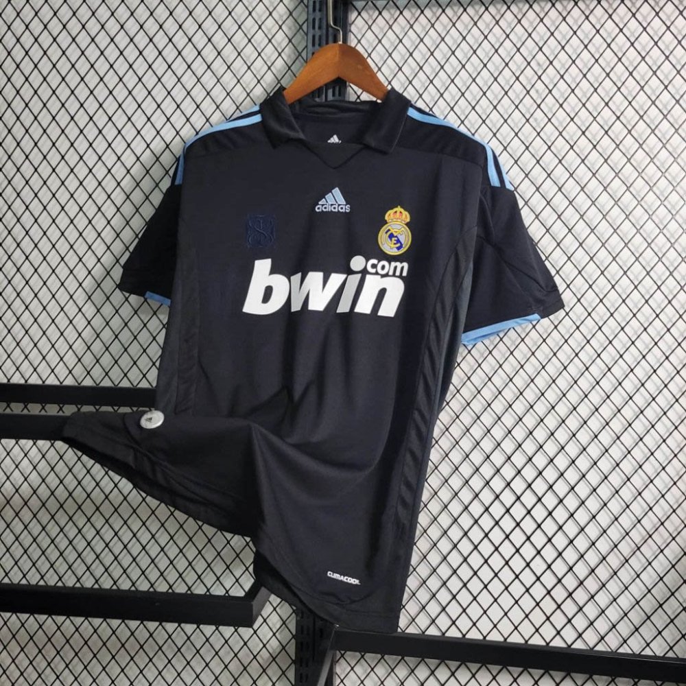 1:1 copy top quality 2009/2010 Retro Real Madrid Away Football Shirt
