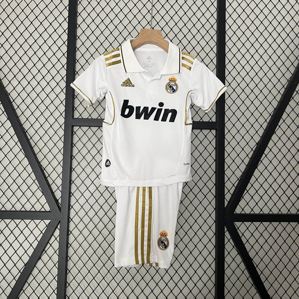 1:1 copy top quality 2011/2012 Retro Real Madrid Home Football Shirt Kids Size