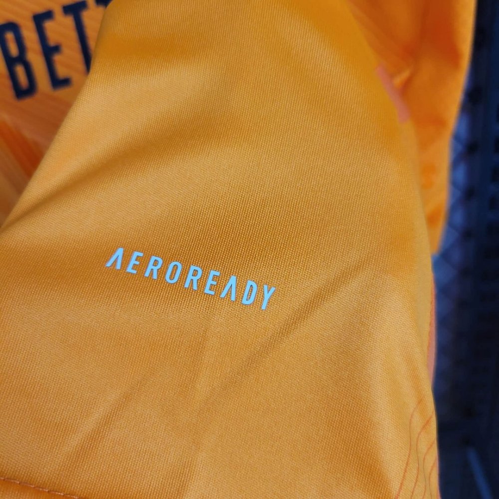 1:1 copy top quality 2024/2025 Real Madrid Away Football Shirt