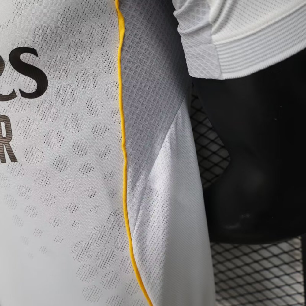 2025/2026 Real Madrid Home Player Edition Football Jersey