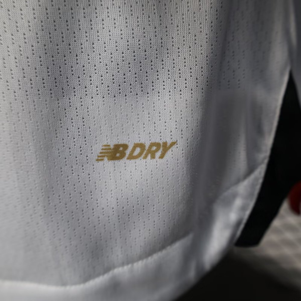 2025/2026 New  São Paulo Home Edition Football Shirt