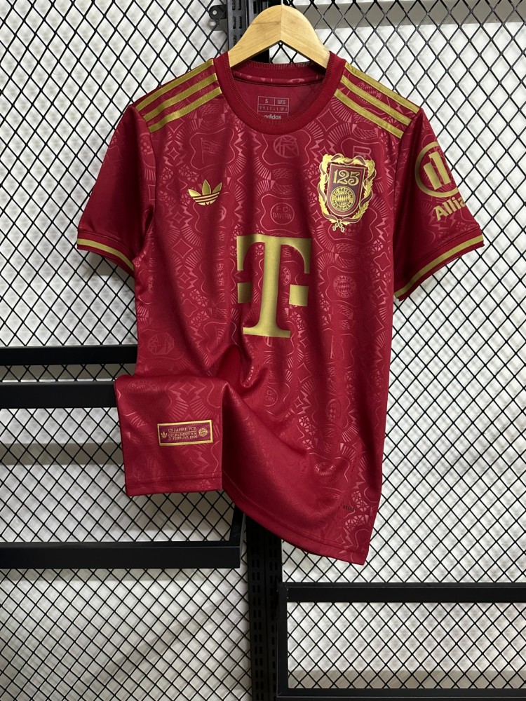 25/26 Bayern 125th Anniversary Red Football Shirt （Fans version）