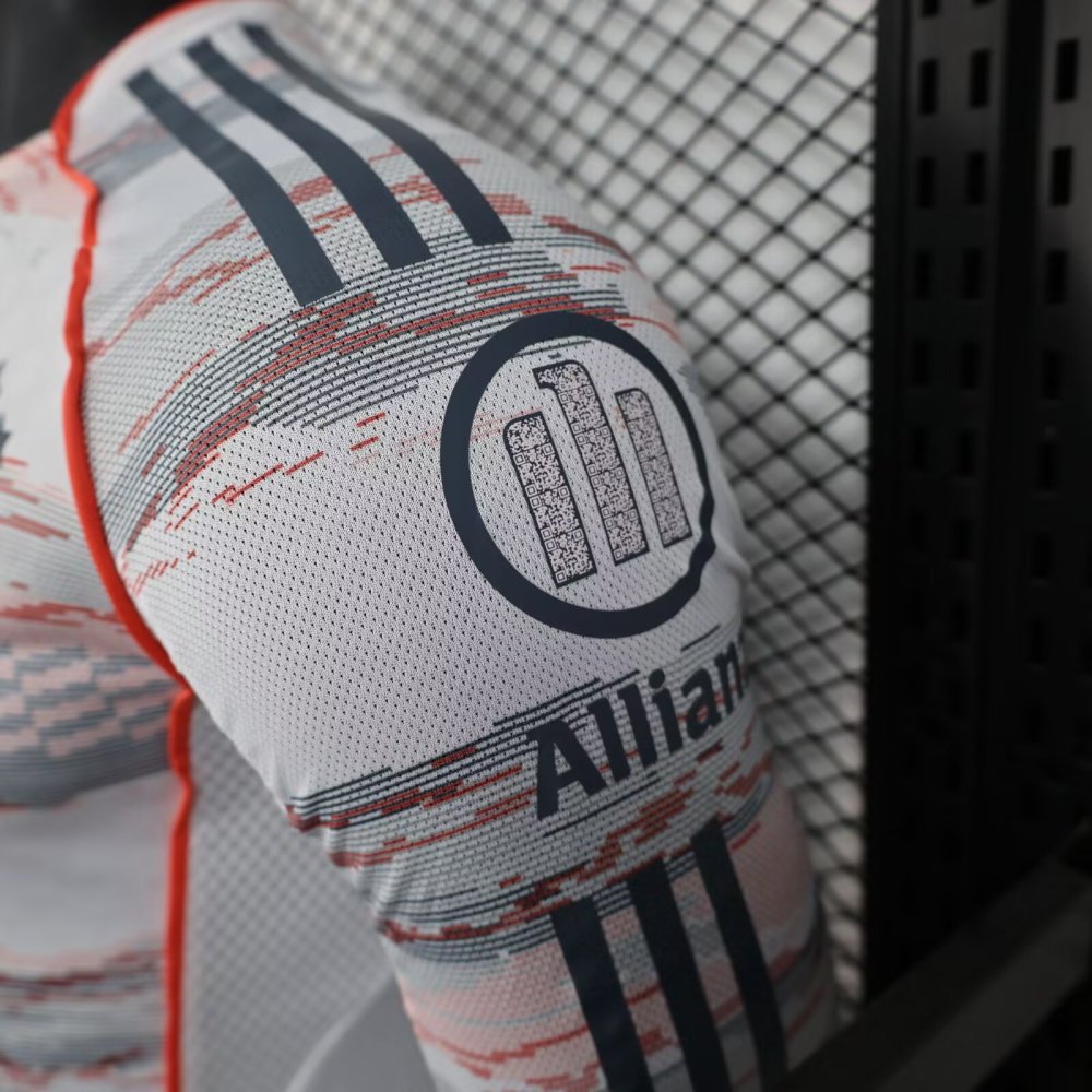 2025/2026 New Bayern Munchen Away Long Sleeves Football Jersey  (Player Version)