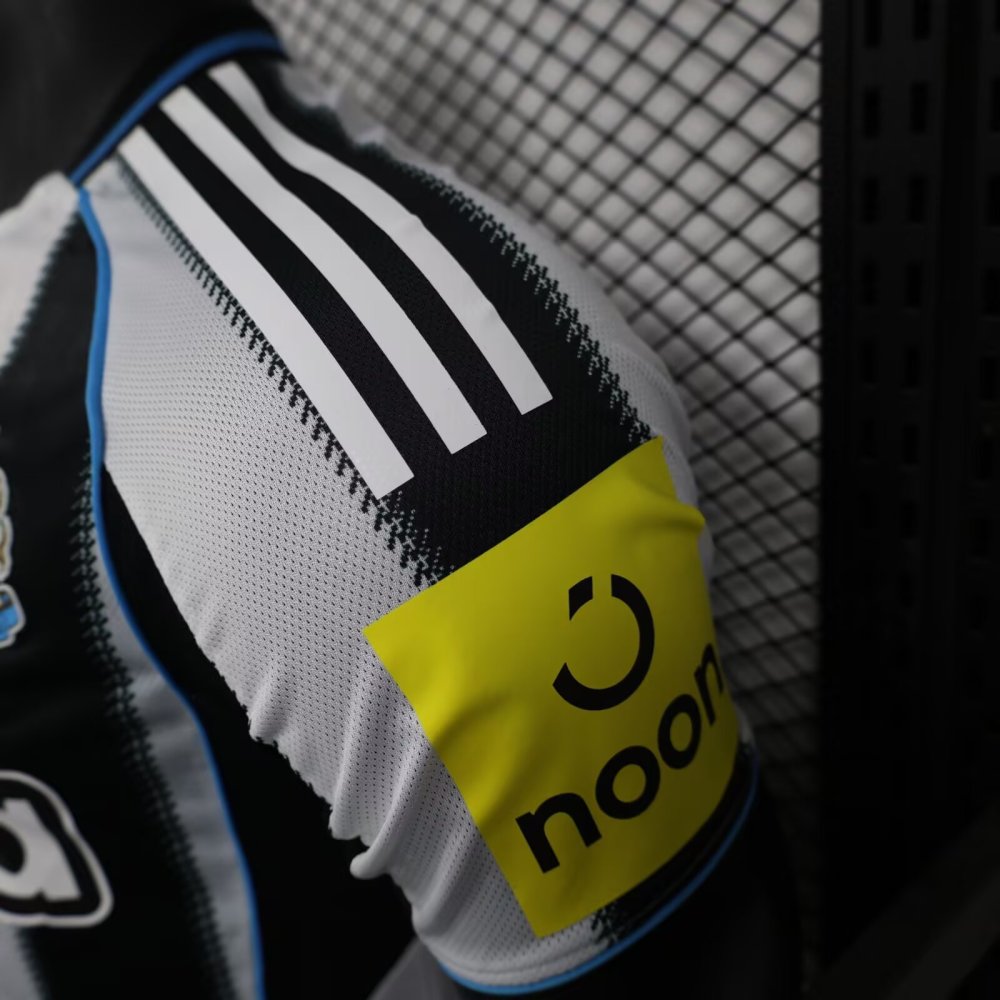 2025/2026 Newcastle United Home Football Shirt（ Player Version）