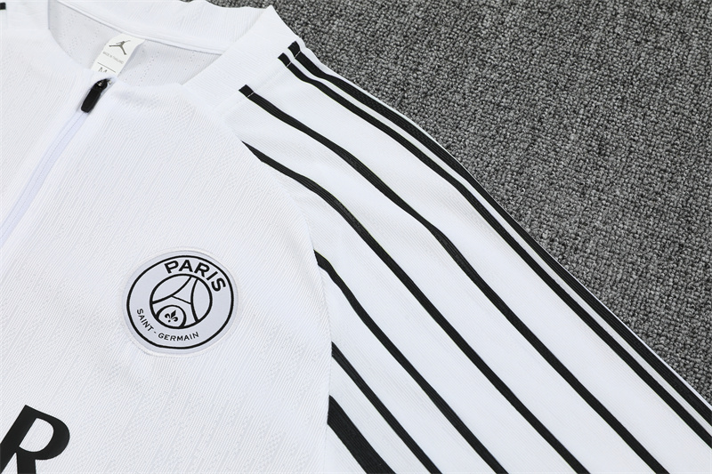 2025/2026 Paris Saint-Germain White half zip training suit set
