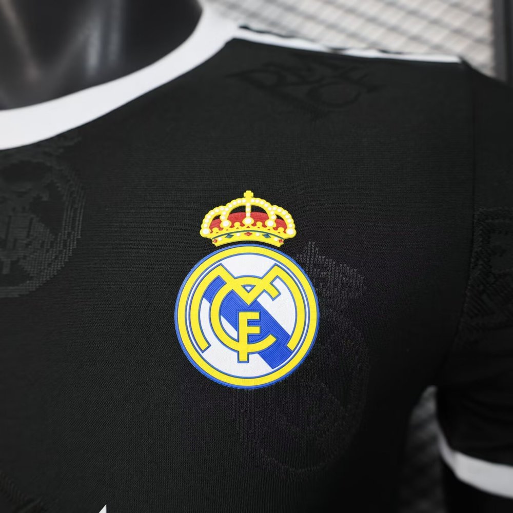 25/26 Real Madrid Black Special  Jersey(Player Version)