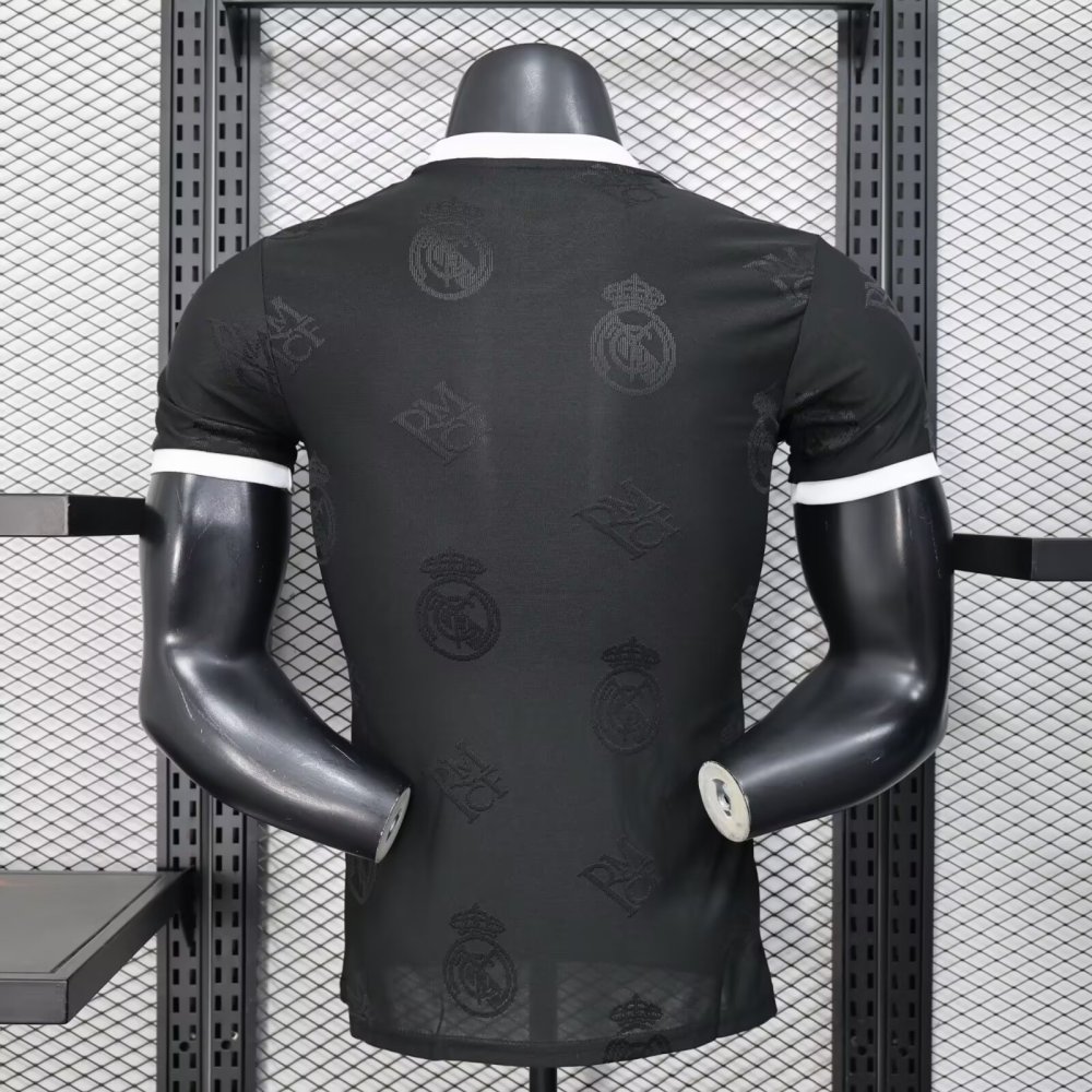 25/26 Real Madrid Black Special  Jersey(Player Version)