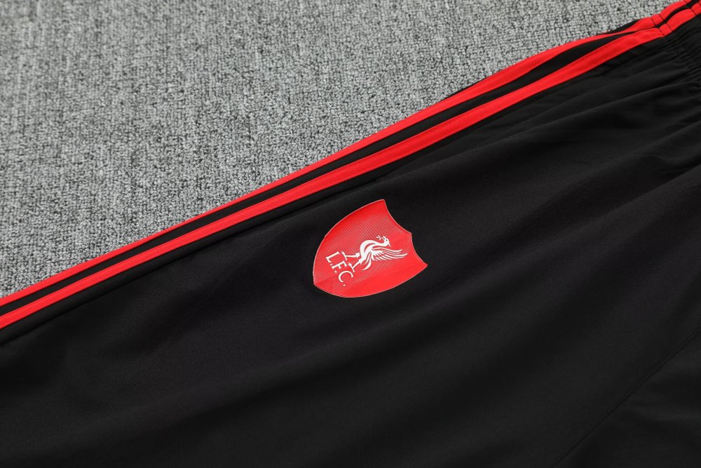 2025/2026 Liverpool Black Hooded Training Suit