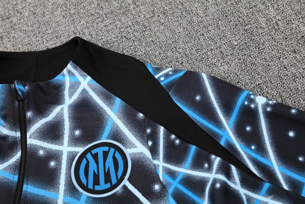 2025/2026 Inter Milan Half-zip training suit set