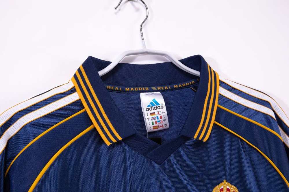 1998/2000 Real Madrid Away Football Shirt （Retro）