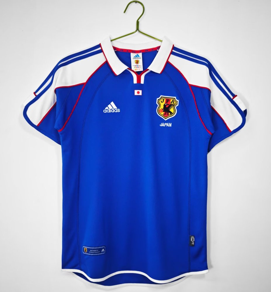 2000 Japan Home Football Shirt（Retro Version）