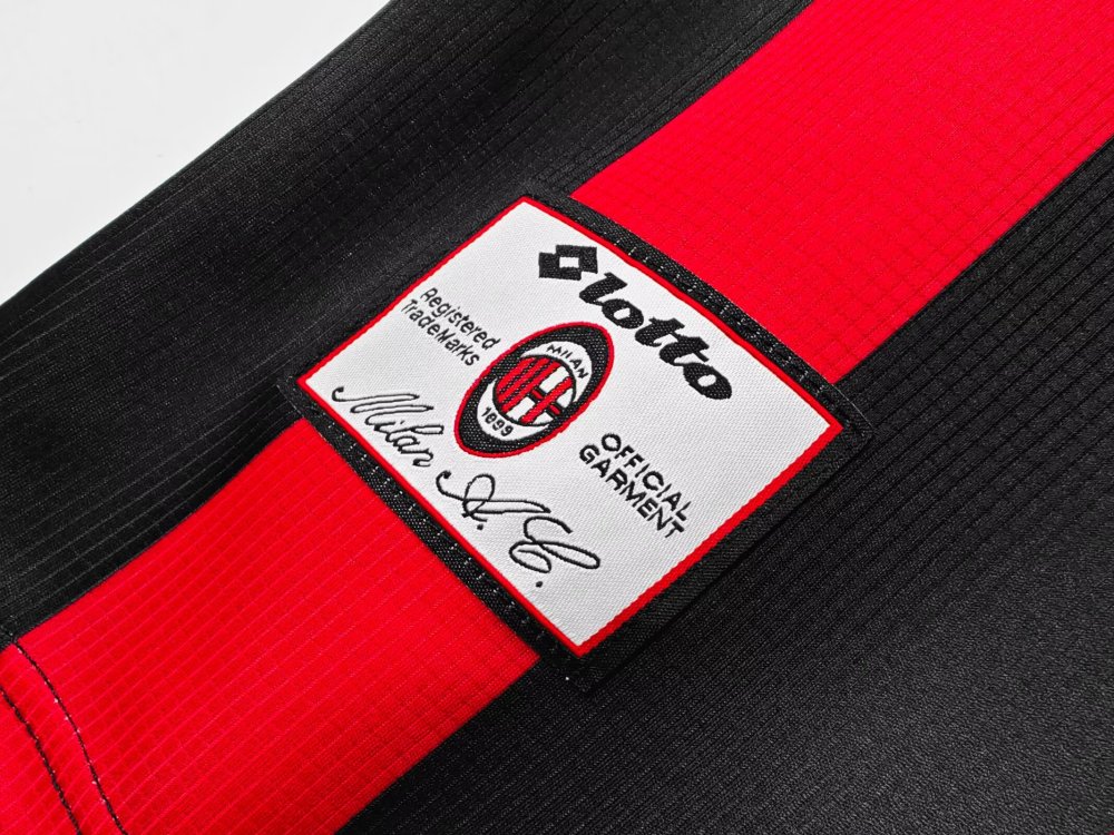 1997/1998  AC Milan Home Football Shirt( Retro )