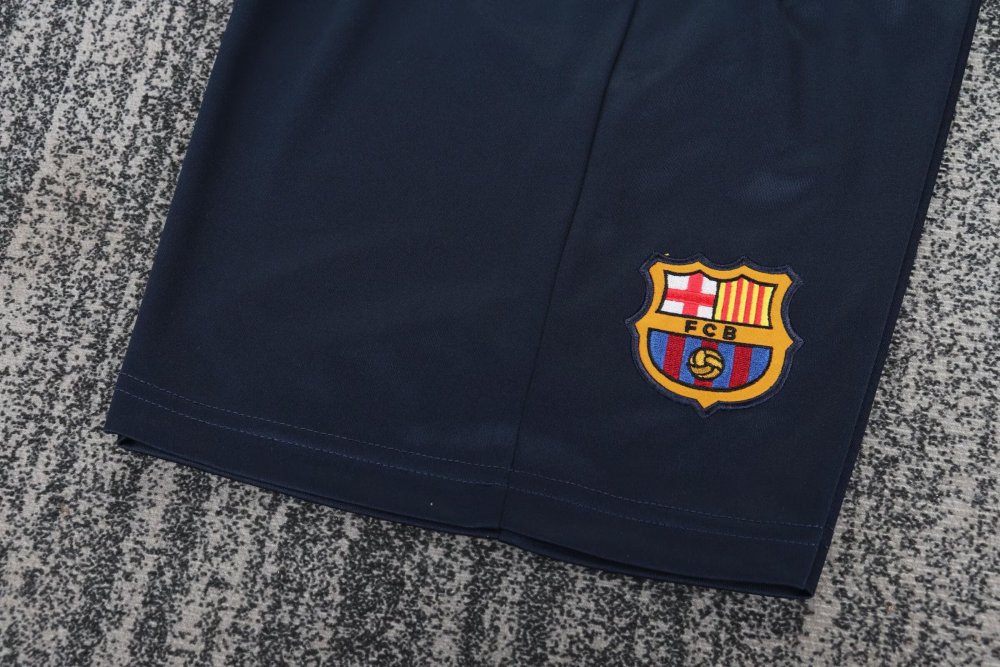 2004/2005 Retro Barcelona Home Football Shirt (Kids Size)