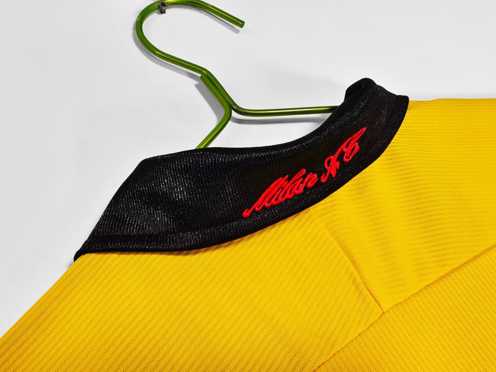 1999/2000 AC Milan Away Football Shirt( Retro )