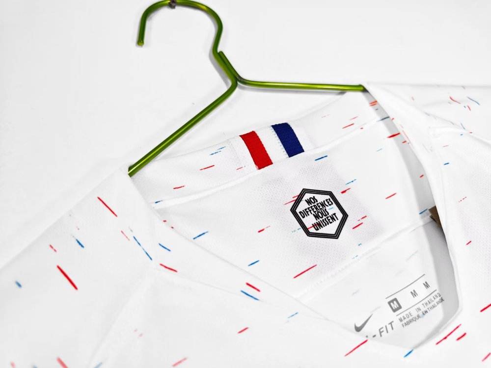 2018 France  Away  Football  Shirt(Retro)