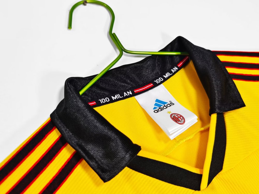 1999/2000 AC Milan Away Football Shirt( Retro )