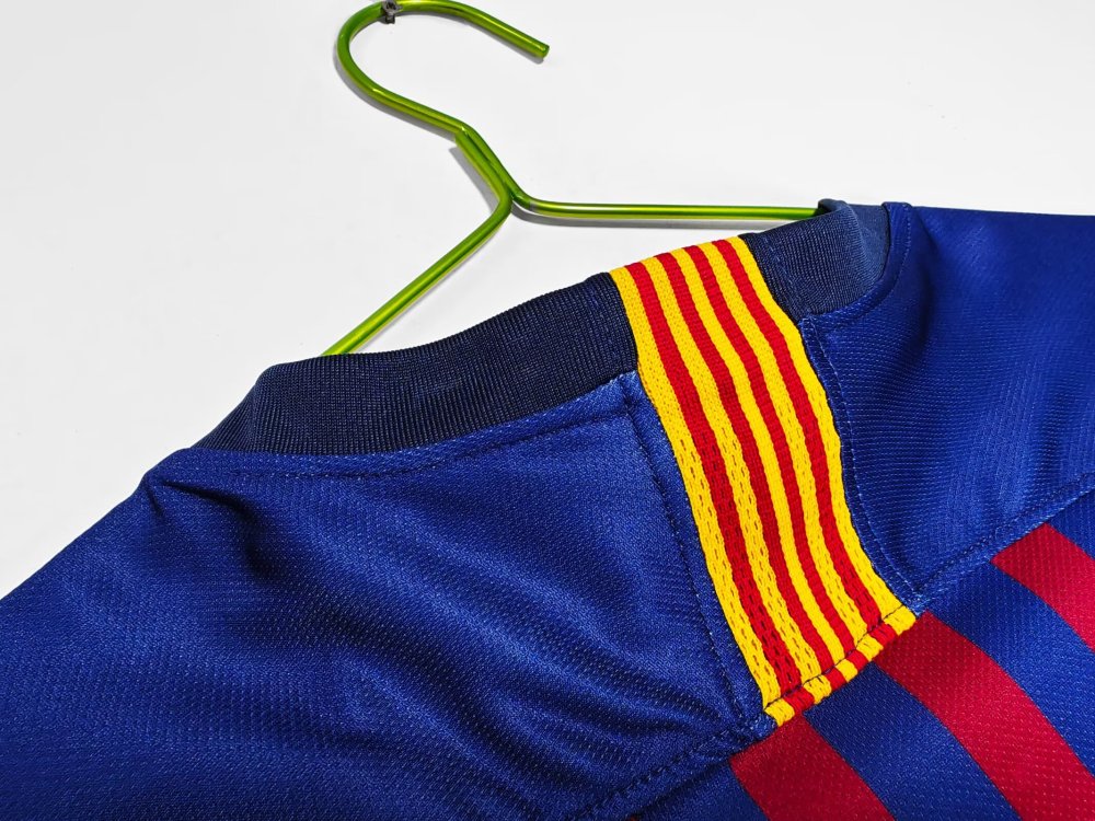 2018/2019  Barcelona Home Football Shirt （Retro）