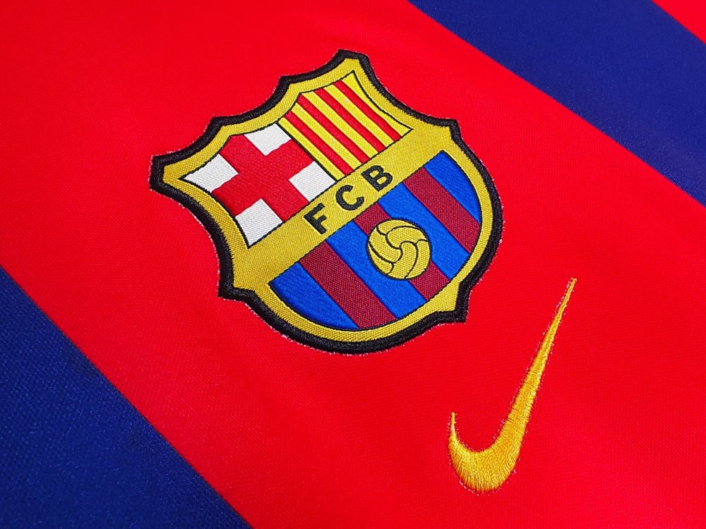 1998/1999 Barcelona Home Football Shirt (Retro)