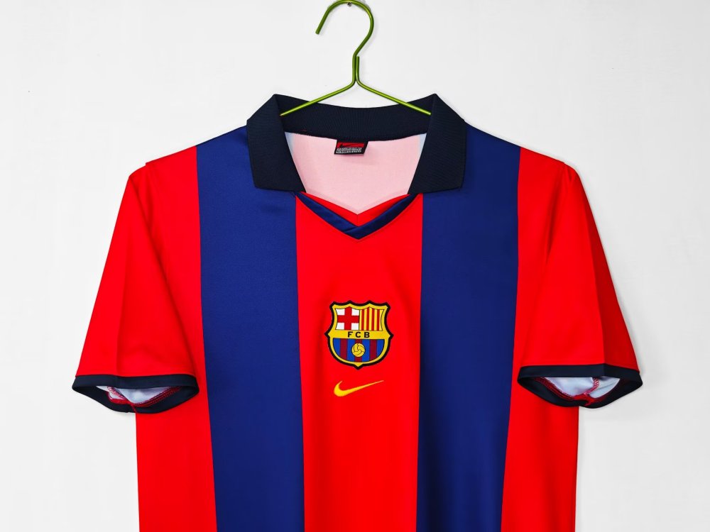 1998/1999 Barcelona Home Football Shirt (Retro)