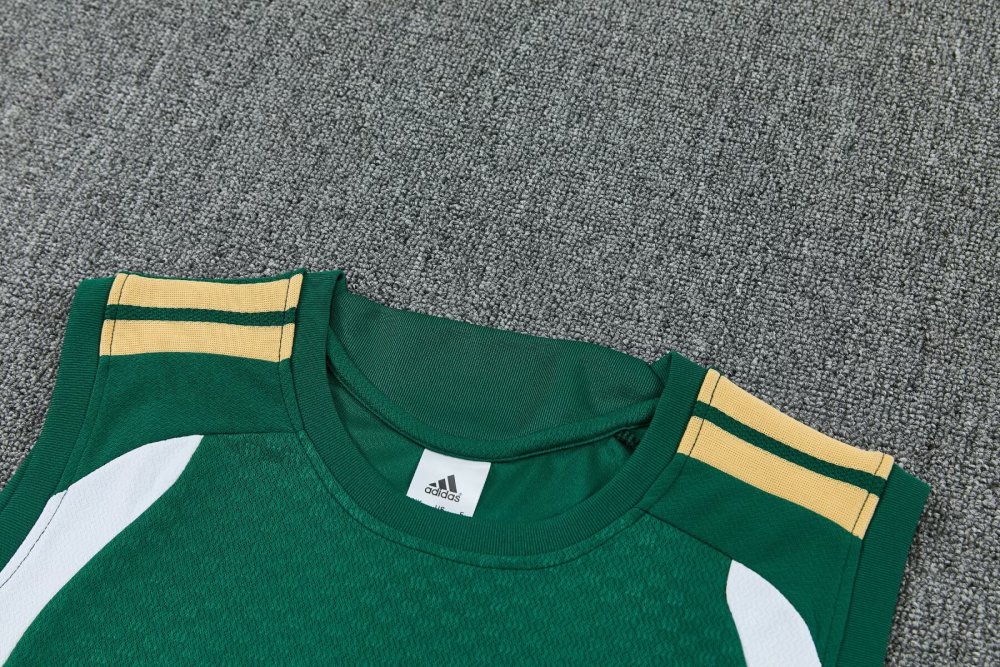 2026/2027 Italy Green Sleeveless training suit set