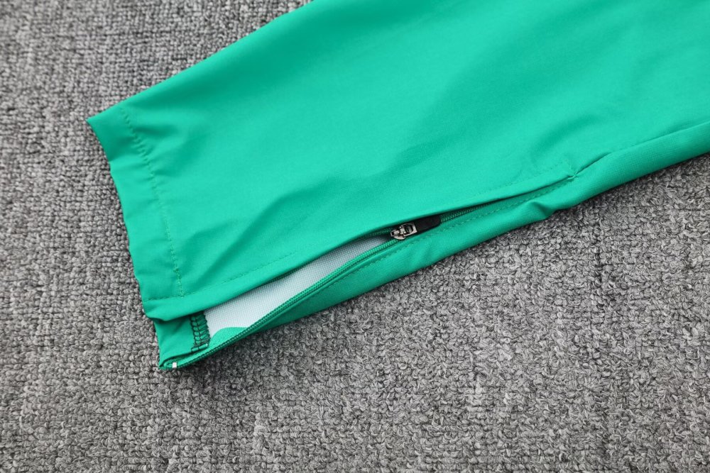 2026/2027 Algeria Green Hooded jacket training set