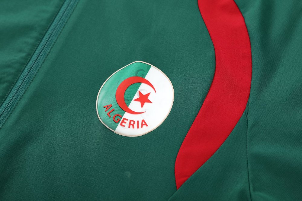 2026/2027 Algeria Green Hooded jacket training set