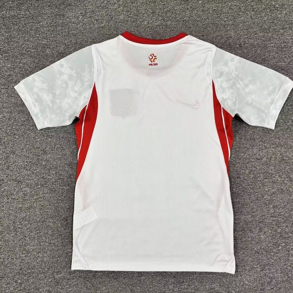 2026/2027 Poland Home Football Shirt