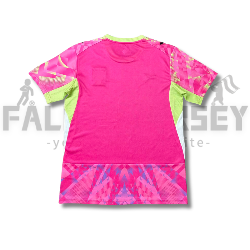 2026/2027 Portugal pink Goalkeeper Football Shirt（Fans Version）