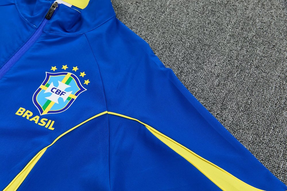 2025/2026 Brazil Blue Full zip training set