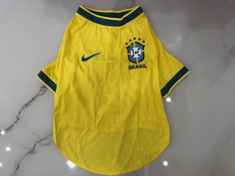 2026/2027 Brazil  (pet dog) Home Football Shirt Player Edition
