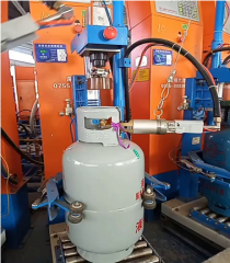 Automatic Rotary LPG Cylinder Filling Machine /  Automatic LPG Cylinder Carousel Filling Machine