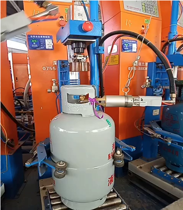 Automatic Rotary LPG Cylinder Filling Machine /  Automatic LPG Cylinder Carousel Filling Machine